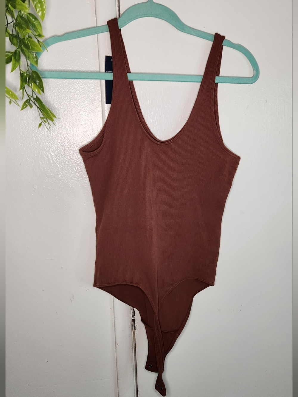 ✨ NWT Abercrombie & Fitch Ribbed Bodysuit | Soft A&F Collection | Brown 🤎✨ - Picture 2 of 5